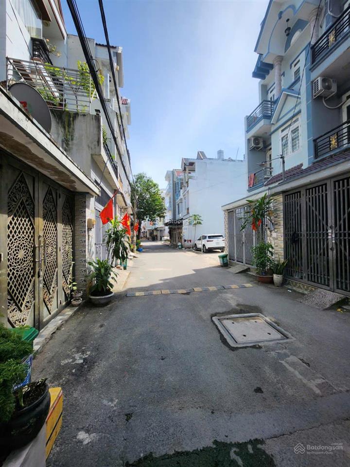 Nhà đẹp, sổ mới hoàn công, 6.7 tỷ là vào ở ngay