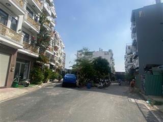 Bán nhà đẹp giá cực chất tại bình thành, bình tân