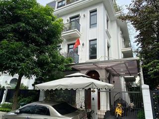 Bán biệt thự vinhomes green bay đẳng cấp thượng lưu 150m2 xây 5 tầng, mặt tiền 7,5m giá 105 tỷ