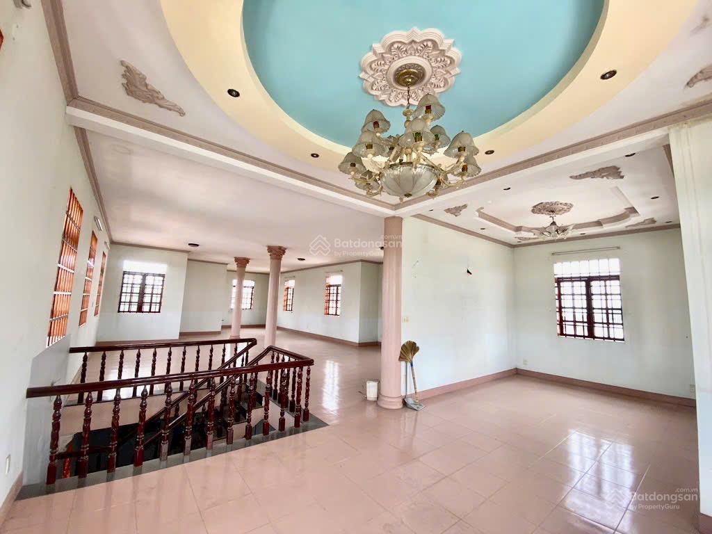 Bán gấp nr 1000m2, 5pn, 4wc tại đường 9, p long bình, q9, hcm, 25.5 tỷ vnd