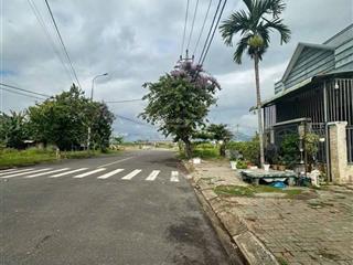 Tôi chính chủ cần bán đất mặt tiền đồng cửa 3, khu hòa hiệp,đà nẵng