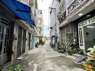 Siêu phẩm nhà đẹp quận 8 cạnh cầu chà và hẻm xe tải 4pn chỉ nhỉnh 4 tỏi