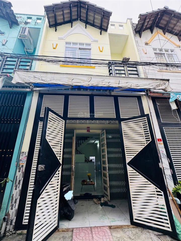 Cho thuê nhà nguyên căn 1 tầng, 3 phòng ngủ ,nhà đẹp gần chợ hưng long 60m2