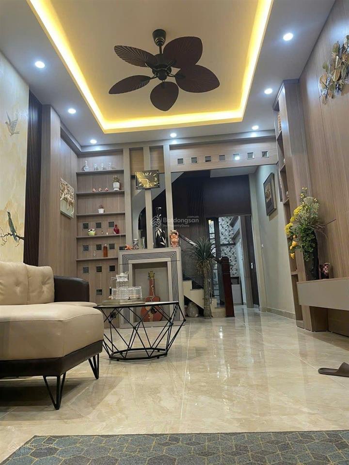 Bán nhà đẹp nguyễn văn cừ tt tiện ích 2 thoáng vĩnh viễn full nội thất cao cấp 45m2 hơn 11 tỷ