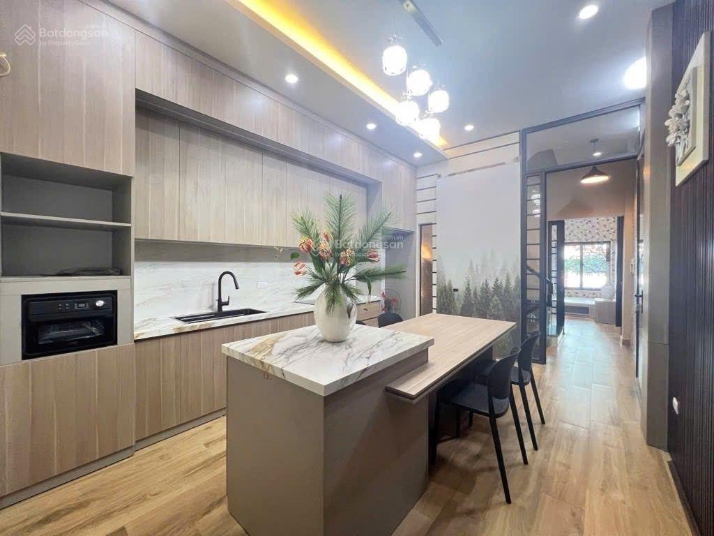 Bán nhà đẹp nguyễn văn cừ tt tiện ích 2 thoáng vĩnh viễn full nội thất cao cấp 45m2 hơn 11 tỷ