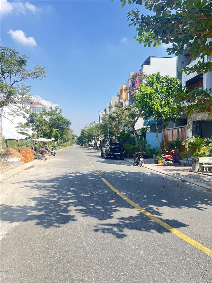 Nhamtkdc phong phú 4dt(5x20)5tgia nhỉn 9tỷ