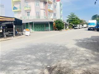 Biệt thự  lô góc 2 mặt tiền ngang 9m dài 17m giá nhỉnh 12tỷ shr. hcđ