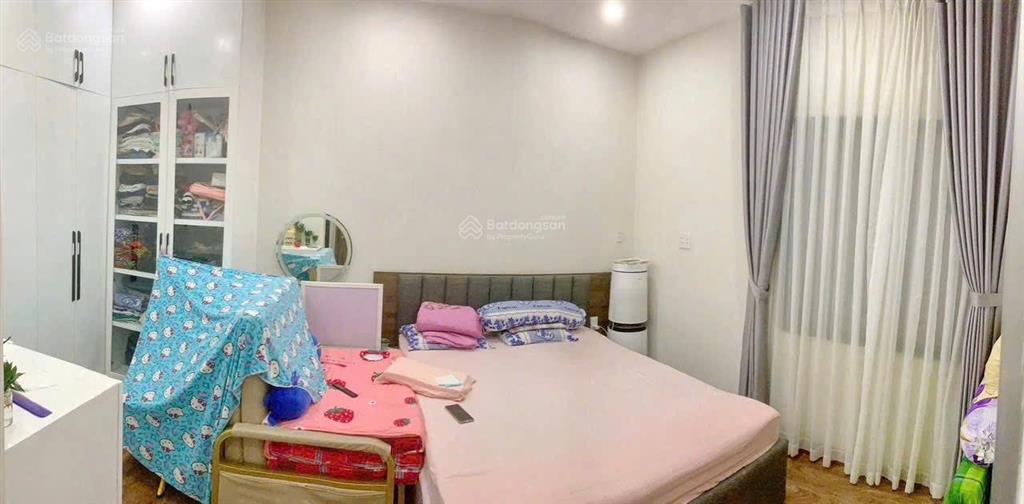 Nhà bán mới đẹp, 4 tầng, gần mặt tiền phạm thế hiển, 58 m2 đất , nở hậu đẹp p4 q8