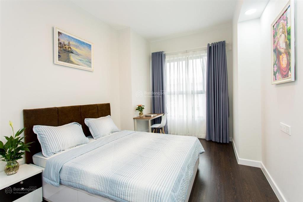 Bán căn hộ chung cư lữ gia, quận 11, 100m2, 3pn, 5.9 tỷ, có sổ hồng.