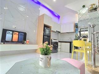 Siu phẩm nhà lên sóng cực đẹp, view thoáng hẻm xe hơi