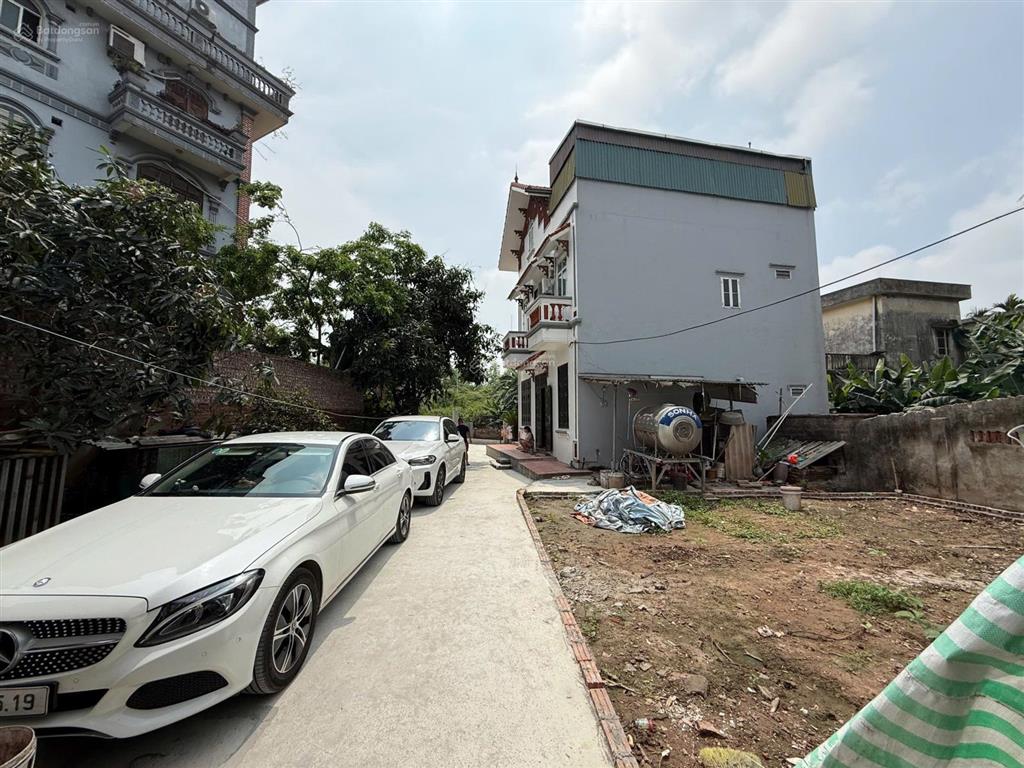 Chính chủ bán mảnh đất đẹp phúc lợi long biên ngõ xe vào thoải mái