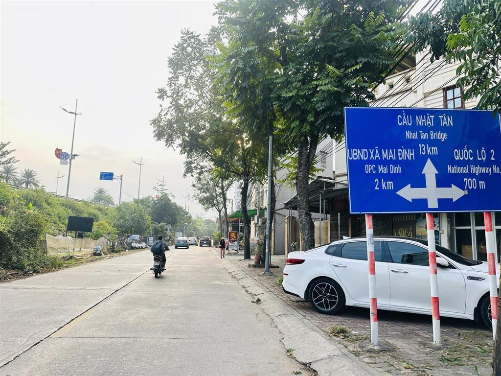 Chủ cần nên để zá tốt 100m có 3.2 mặt tiền 6m  ngõ ô tô sát trục chính làng  mai đình ss