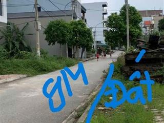 TRUNG TÂM TÂN XÃ, CÁCH HỒ 300M, ÔTÔ TRÁNH, ĐỐI DIỆN ĐH FPT, ĐHQG, NGAY TUYẾN METRO 5, 125M