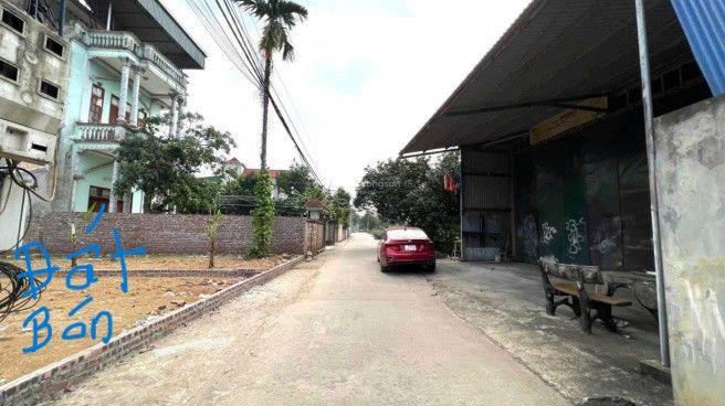 ĐƯỜNG TRỤC CHÍNH, THÔNG KINH DOANH TÂN XÃ, SÁT CNC, ĐH FPT, ĐỐI DIỆN ĐHQG, NGAY METR0 5