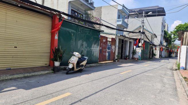 BÁN ĐẤT HOÀ LẠC, CÁCH METRO CHỈ 500M, ĐỐI DIỆN ĐH FTP, ĐHQG HÀ NỘI, LÔ GÓC, TRỤC CHÍNH KD