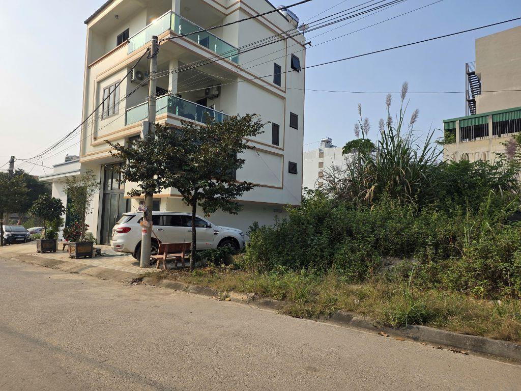 NHỈNH 4 TỶ, LÔ GÓC, ÔTÔ TRÁNH, TÂN XÃ, 500M TỚI ĐH FPT, 1.5KM ĐHQG HÀ NỘI, 2KM TỚI METRO 5