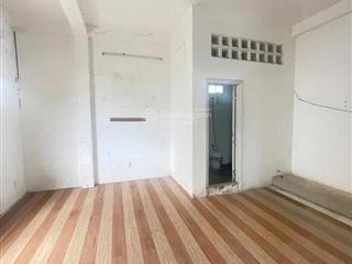 Bán nhà mặt tiền lũy bán bích  4 tầng  căn góc  cho thuê 35tr/th  17 tỷ