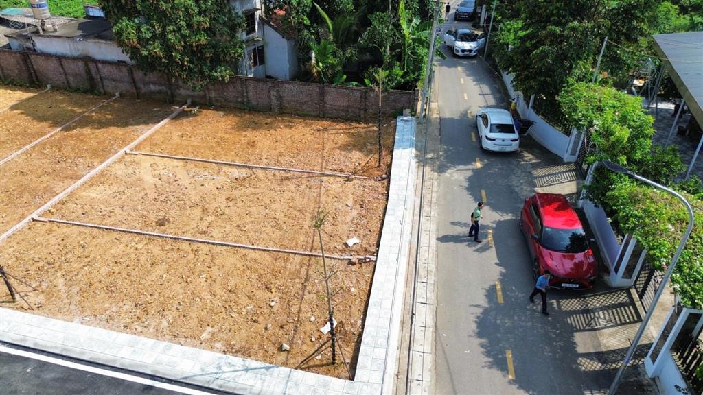 3.8 tỷ  100m2 mặt đường trục chính đồng trạng | lô góc | xe bán tải tránh | đường thông