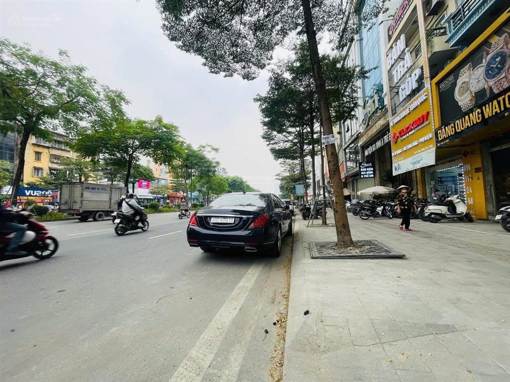 Lô góc 02 mặt phố vip  07 tầng thang máy  vị trí đẹp  kinh doanh đỉnh  trung tâm đống đa