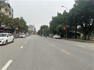 Chính chủ gửi bán nhà riêng 3 tầng 60m2 tại ấp sáp mai phân lô  ô tô tránh chạy vòng quanh.