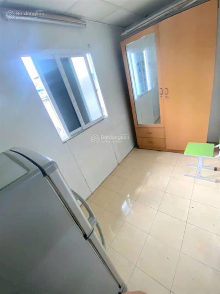 Thật nhanh tay  tập thể mặt phố  trung tâm hoàn kiếm  một bước qua hồ gươm  thông tầng