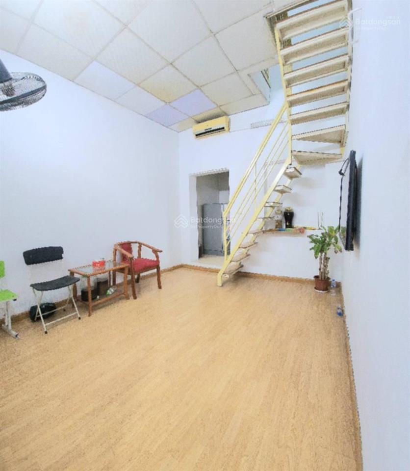 Thật nhanh tay  tập thể mặt phố  trung tâm hoàn kiếm  một bước qua hồ gươm  thông tầng