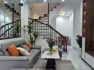 Chình chủ bán nhà vô cùng đẹp kim giang 30m x 5 tầngfull nội thất ở ngay đón tết