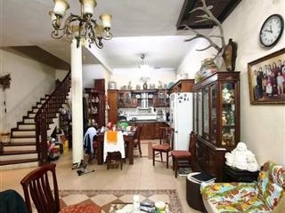 Bán nhà võ thị sáu hai bà trưng
dt 70m 5 tầng mt 5.7m giá 18.6 tỷ