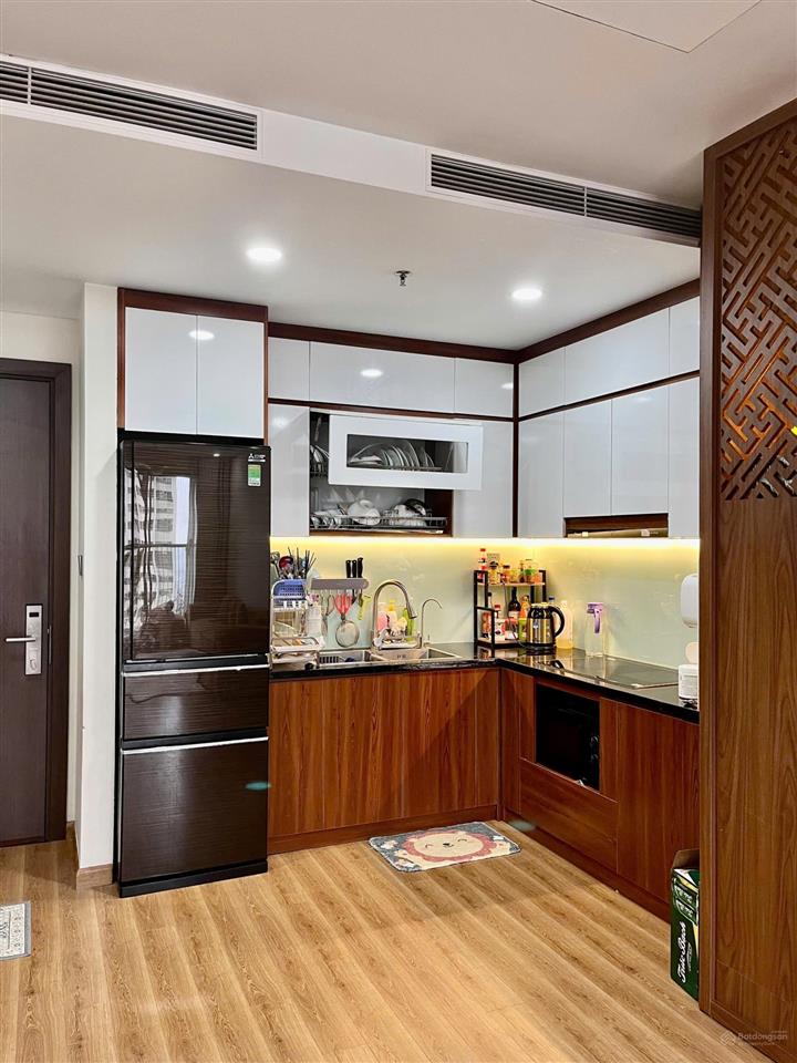 Chính chủ cần bán căn hộ tầng trung 74,6m2 siêu đẹp, giá 7 tỷ tại the terra an hưng