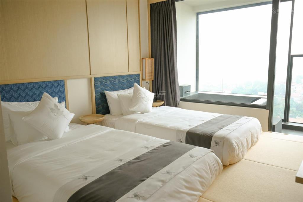 Cần tiền xoay việc nên bán nhanh căn hộ khoáng nóng wyndham thanh thủy chỉ 1,35 tỷ