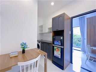 Căn hộ 2pn mới ra lò, ban công thoáng, thuận tiện di chuyển qua thủ đức, gò vấp, q1, 2, 3,...