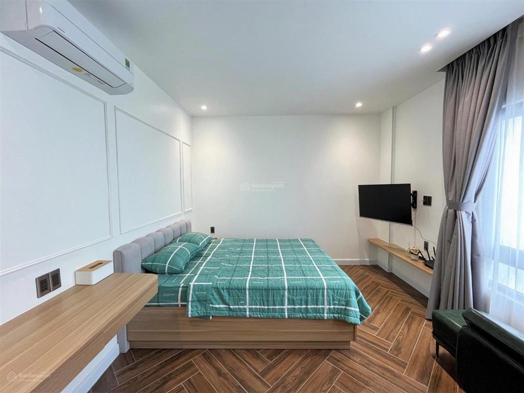 Căn hộ 1pn siêu sang trọng, nội thất đẹp tại trung tâm bình thạnh, thuận tiện di chuyển qua q1,q3