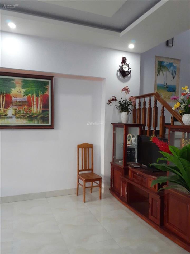 Bán nhà góc 2mt đường nhựa 10m  3tầng  dt 100m2  3pn  vĩnh hoà  nha trang  chỉ 8 tỷ