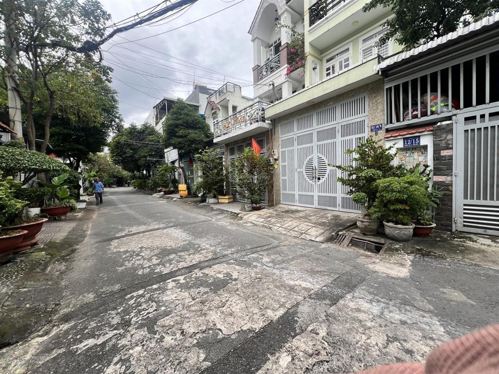 Nhà hẻm xe hơi thông  song hành q12  80m2  4m x 20m  nhỉnh 6 ty thương lượng