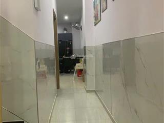 Bán nhà 3 tầng hxh thông, gần ngã 3 lò lu  lã xuân oai