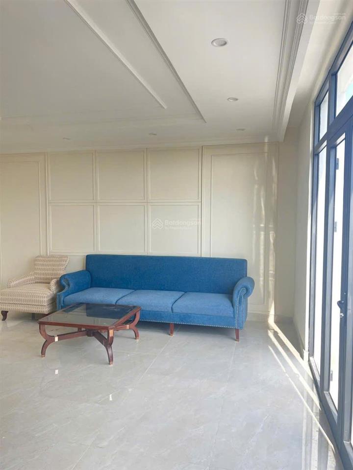 Cho thuê shophouse vinhomes royal island, 12 triệu, 120m2, 4 tầng, 2pn, 4wc