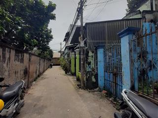 Bán đất tặng nhà thủ đức 136m2, 5m nở hậu, đường rộng gần tô ngọc vân, chỉ 6, x tỷ