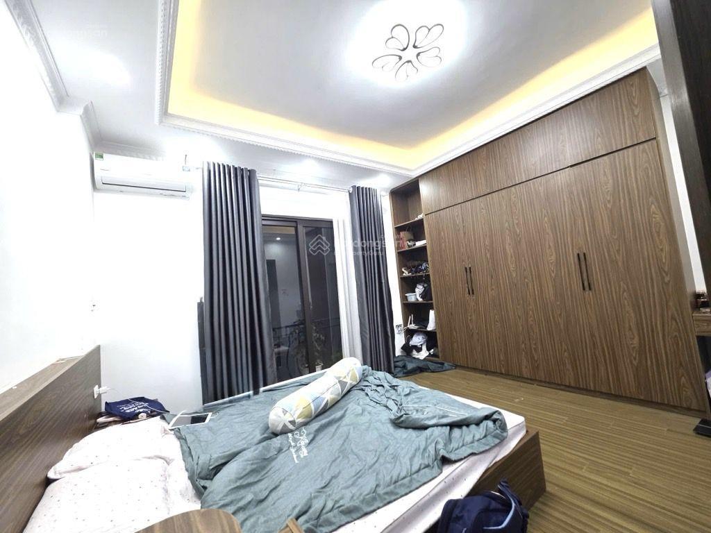 Bán nhà từ liêm 35m2, 5 tầng, mt 4,5m chỉ 5,8 tỷ.