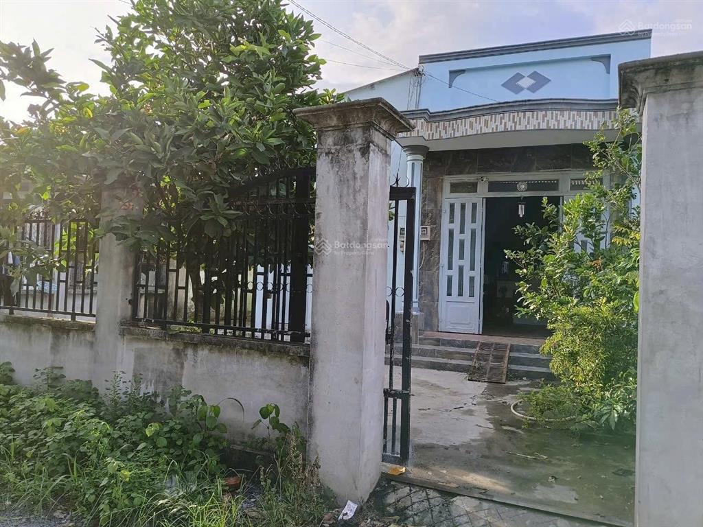 Bán nhà gần 300m2 thổ cư, 6 phòng trọ