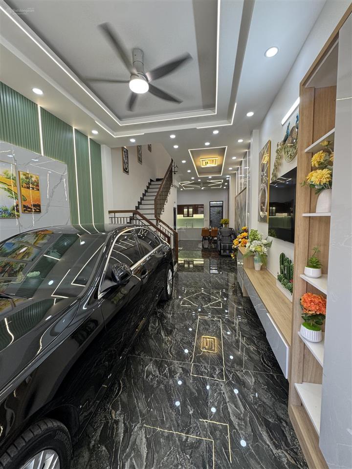 Hiếm chỉ 8tỷ2, bán nhà 4 tầng mới cực đẹp full nội thất xịn,hẻm xe hơi quang trung phường 8 gò vấp