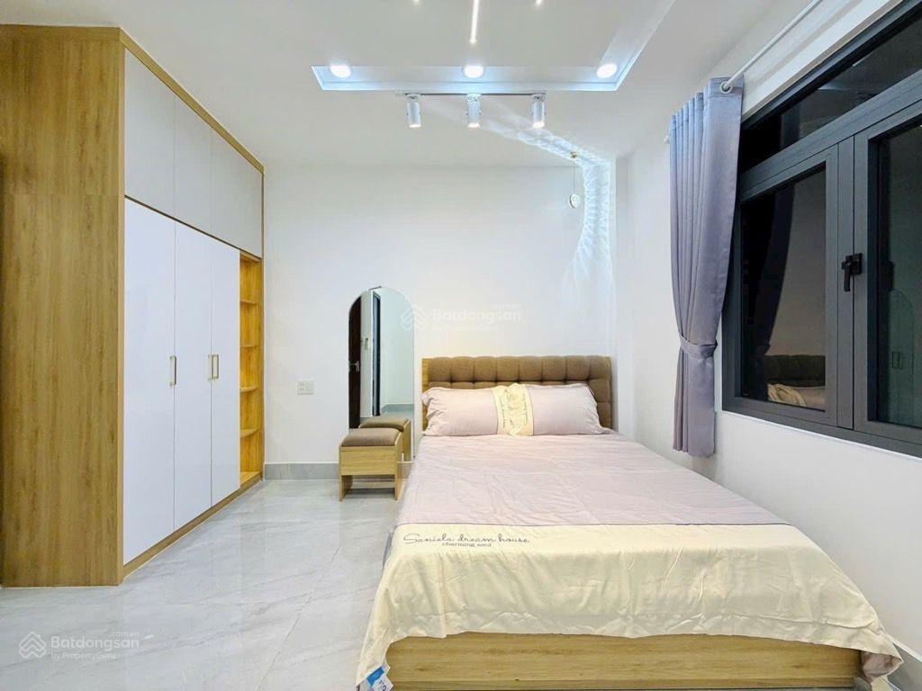 Hiếm chỉ 8tỷ2, bán nhà 4 tầng mới cực đẹp full nội thất xịn,hẻm xe hơi quang trung phường 8 gò vấp