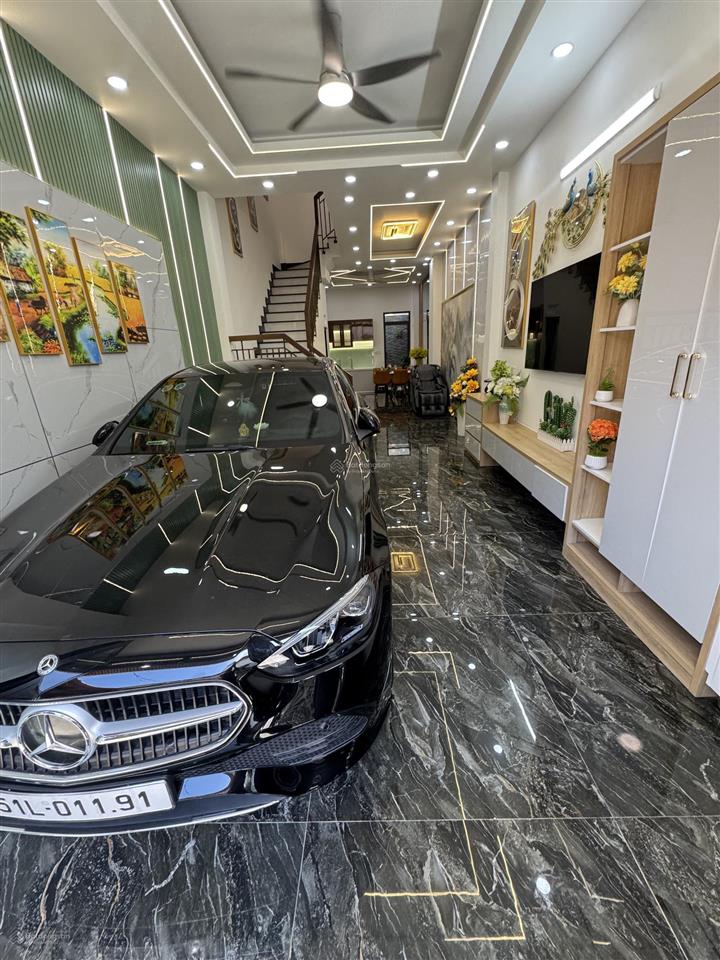 Hiếm chỉ 8tỷ2, bán nhà 4 tầng mới cực đẹp full nội thất xịn,hẻm xe hơi quang trung phường 8 gò vấp