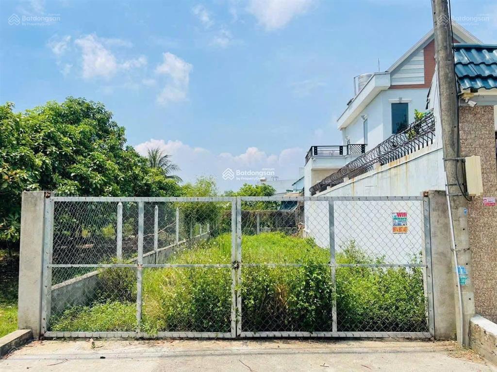 Đất mặt tiền rộng đồng bà canh, xuân thới sơn, hóc môn. dt 80,7m2 full thổ sổ riêng giá chỉ 1.8 tỷ