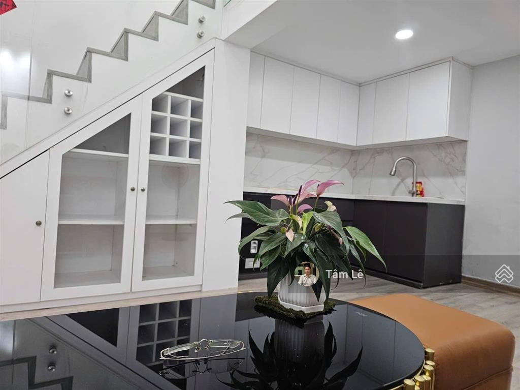 Bán nhà tt thị trấn củ chi đ.nguyễn văn khạ, 98,6m2 sổ hồng riêng. sang tên ngay. giá chỉ 1ty325tr