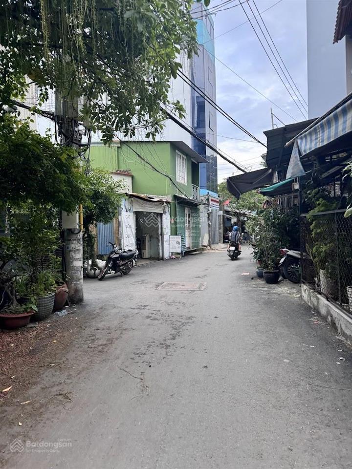 Hxh ngay đh văn lang, dt 4m1x13m, 1 trệt 2 lầu st. giá 7,8 tỷ