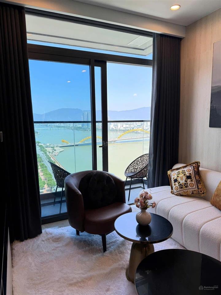 Cần tiền bán gấp căn 1pn filmore, 45m2 full nội thất view sông hàn, sổ hồng lâu dài