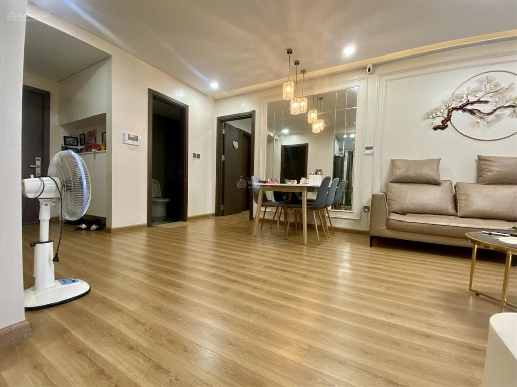 Chính chủ bán căn hộ 3pn 2vs tầng đẹp căn góc tại dự án the terra an hưng.