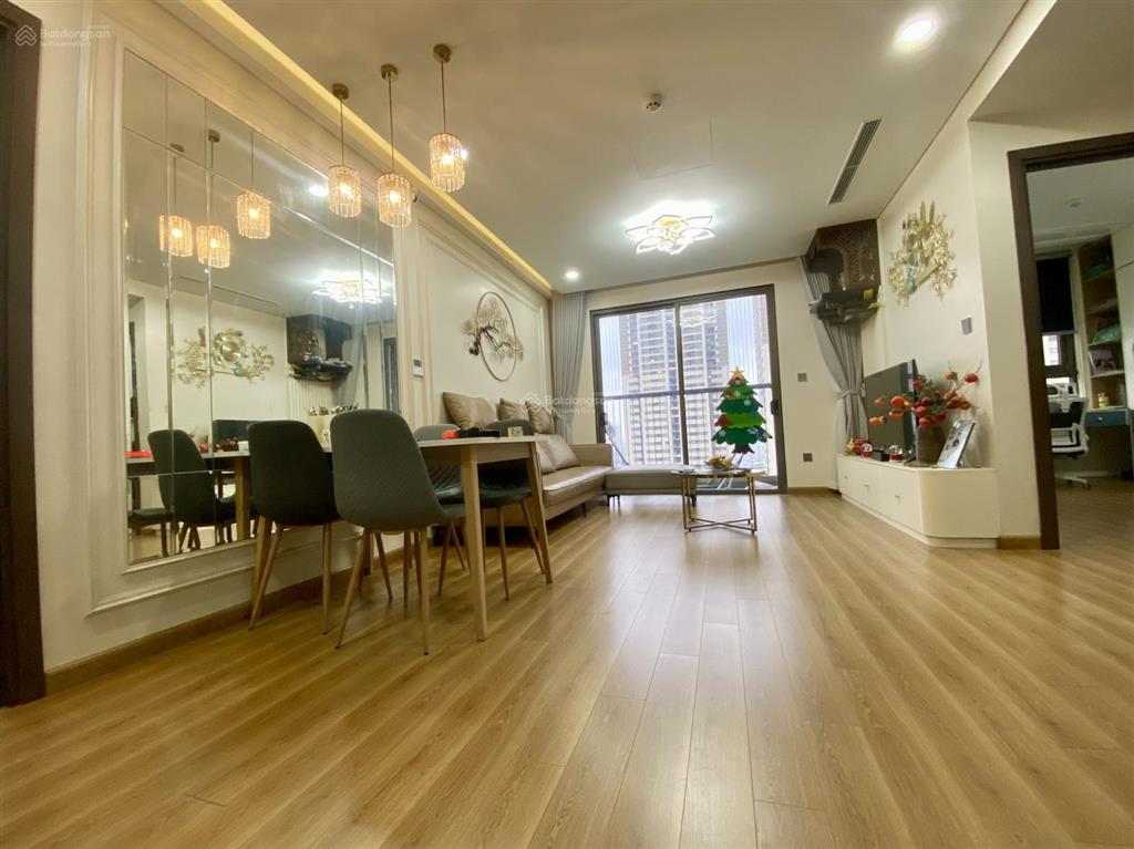 Chính chủ bán căn hộ 3pn 2vs tầng đẹp căn góc tại dự án the terra an hưng.