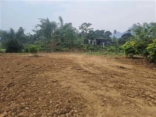 Bán lô đât nghỉ dưỡng siêu đẹp ơ tú sơn kim bôi 2200m. 895 thổ cư giá hời