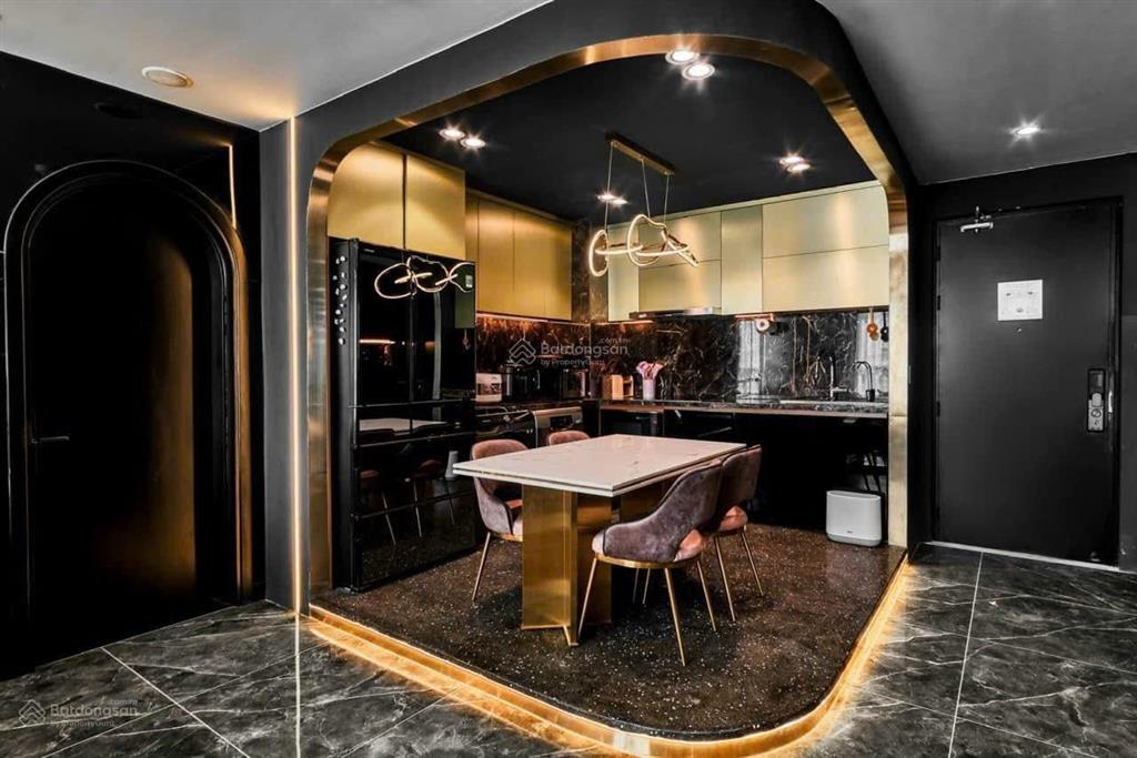 Kẹt tiền bán lỗ căn 2pn victoria village novaland 70m2 giá 5.5 tỷ  0906 126 ***